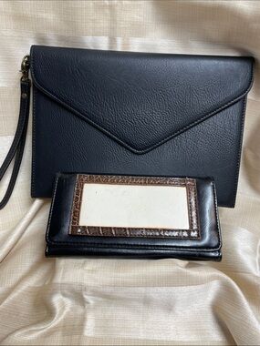 Classic Black Envelope Wristlet Clutch with Matching Wallet